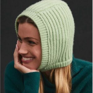 Mini Knit Hood